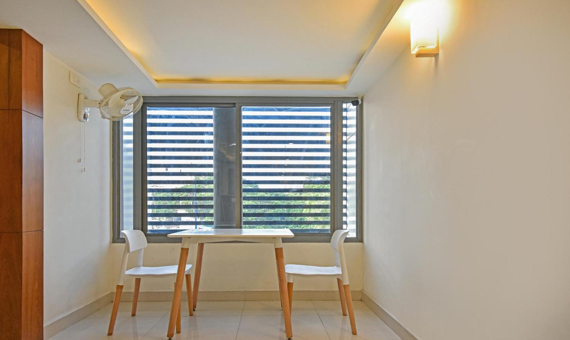 Itsy Hotels Deluxe Inn Chennai Zewnętrze zdjęcie