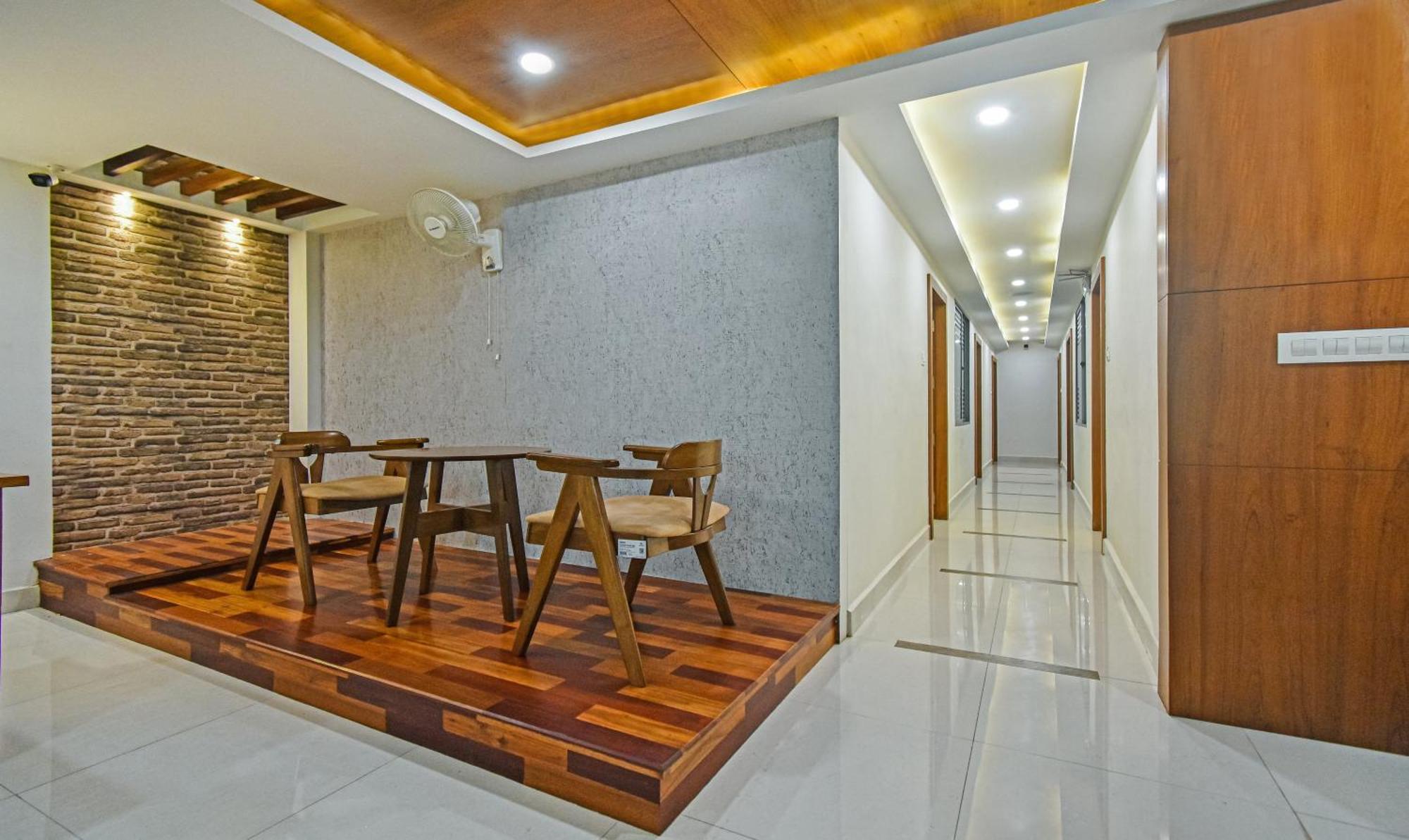 Itsy Hotels Deluxe Inn Chennai Zewnętrze zdjęcie