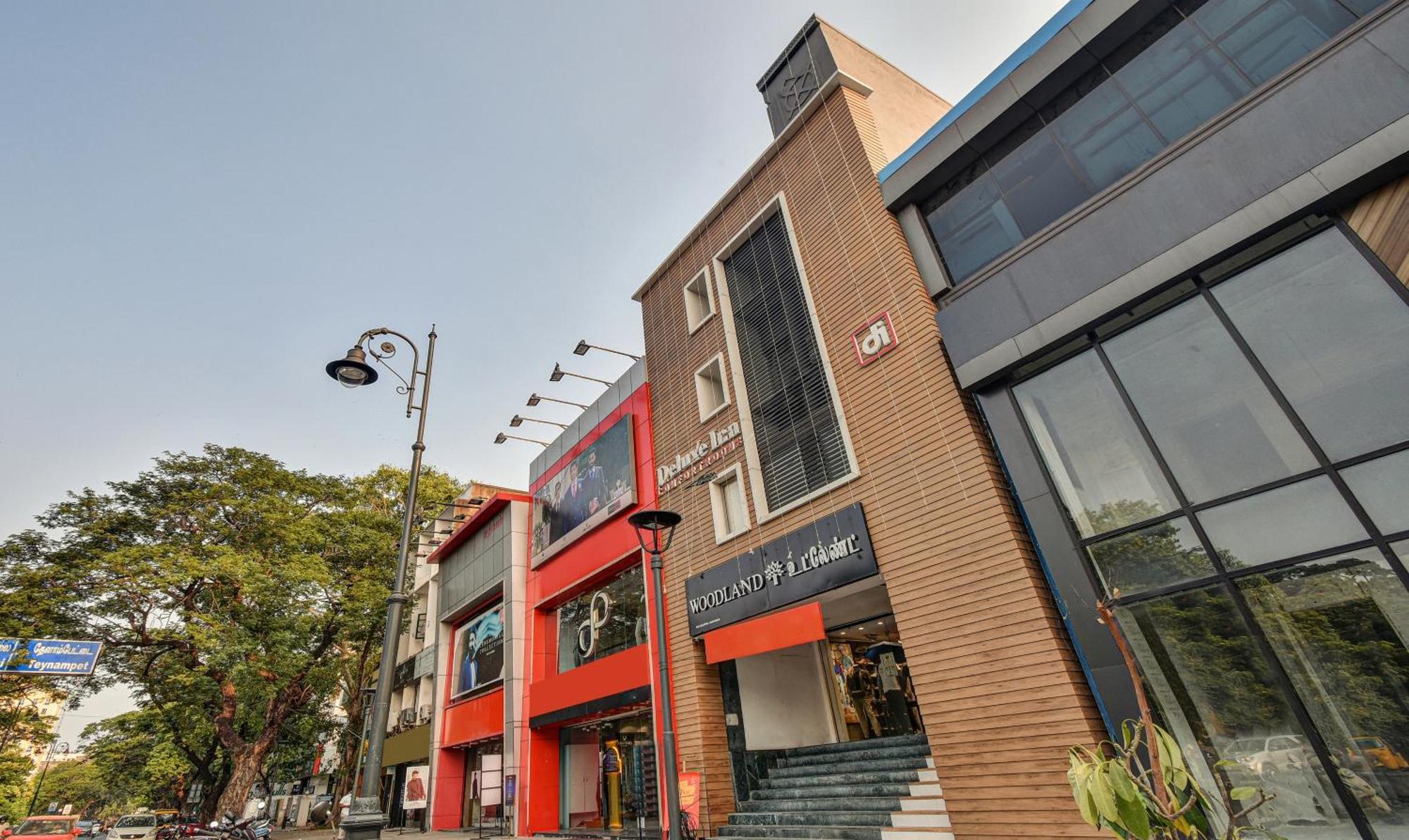 Itsy Hotels Deluxe Inn Chennai Zewnętrze zdjęcie