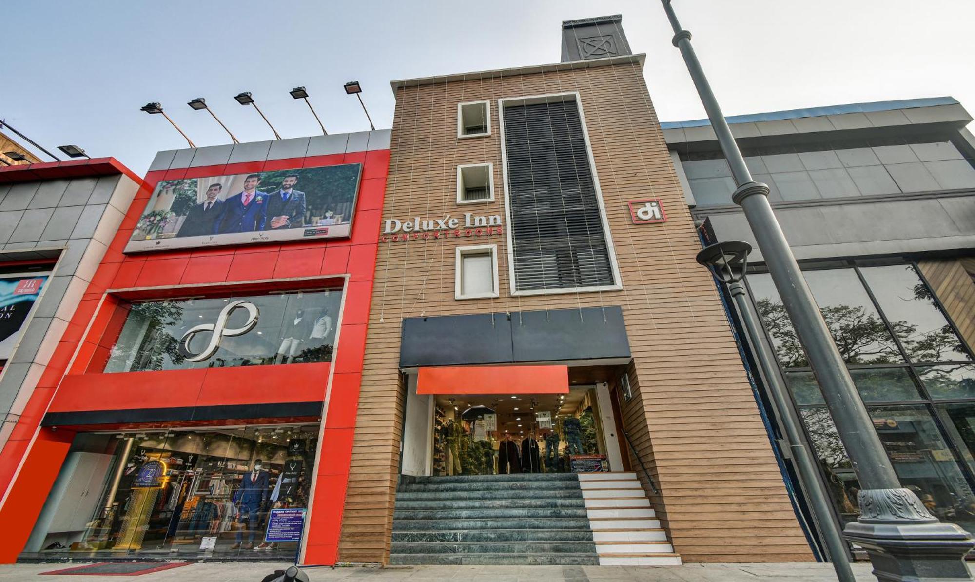 Itsy Hotels Deluxe Inn Chennai Zewnętrze zdjęcie
